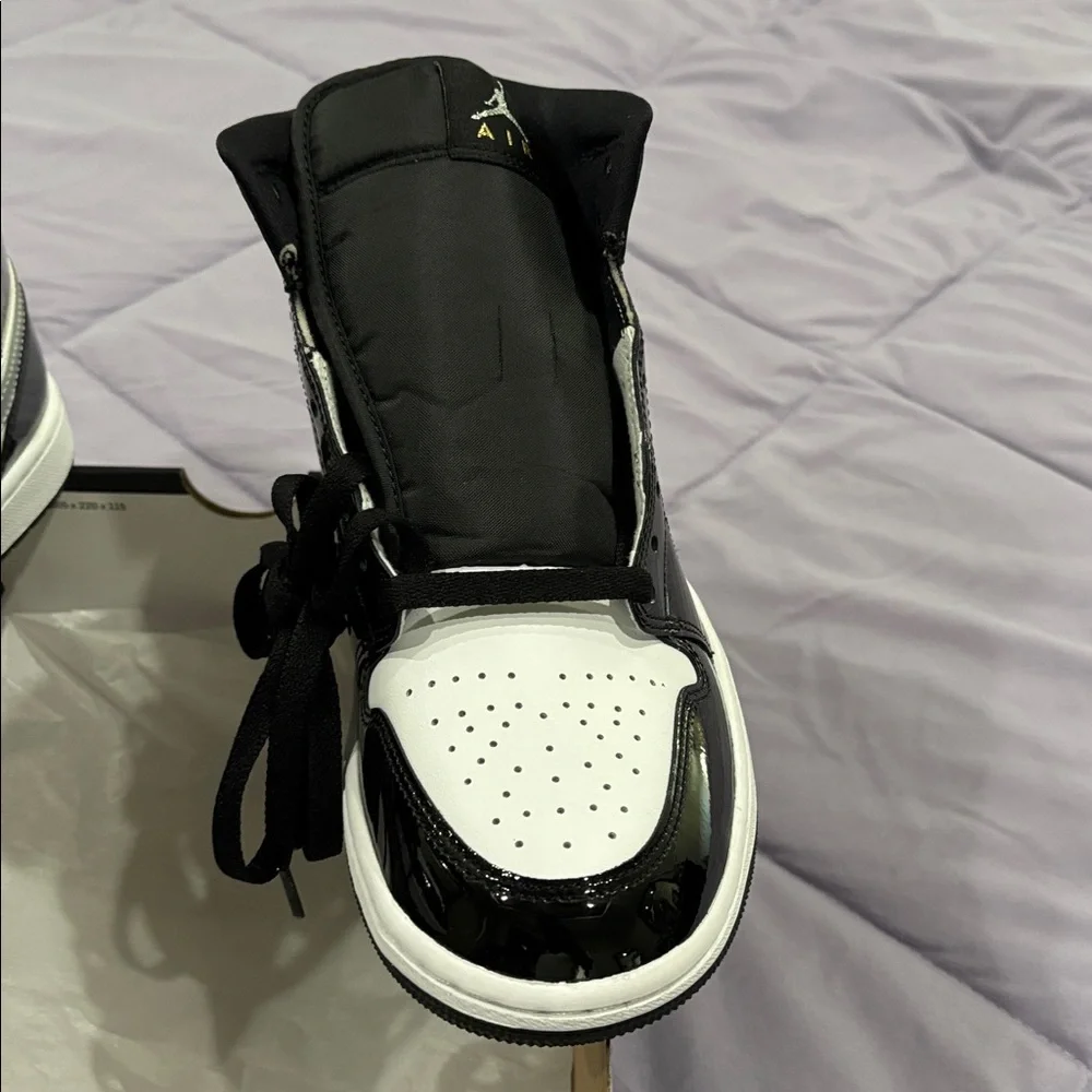 Jordan Air Sneakers in Black and White